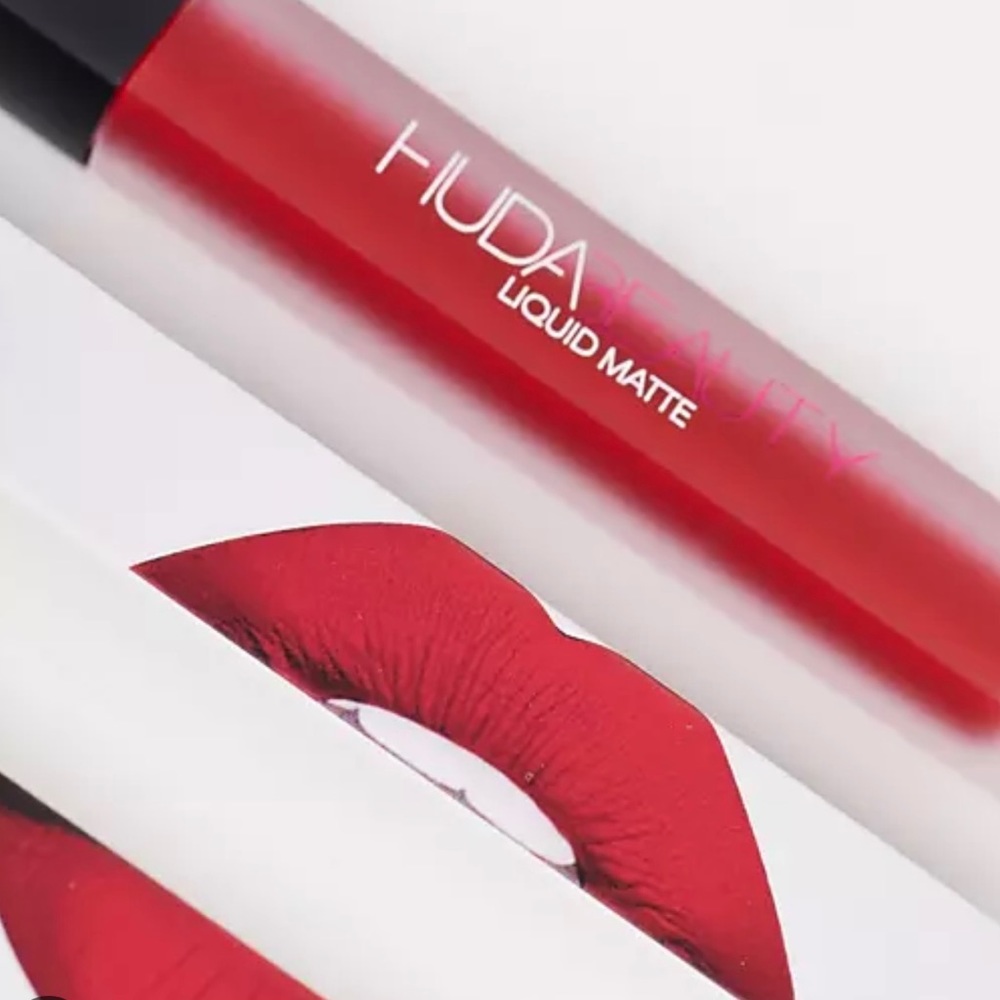 HUDA LIQUID MATTE